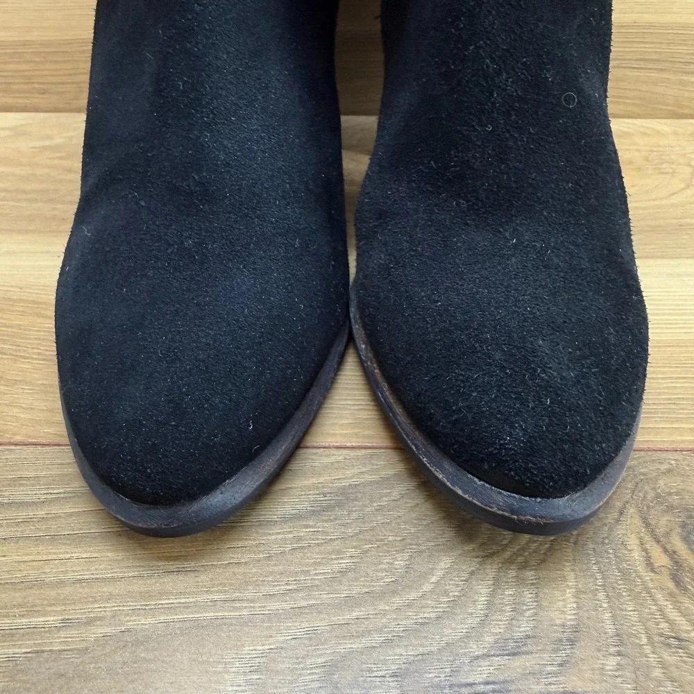 UGG Charlee Heeled Bootie Womens 7 Black Suede Zip Stacked Heel Festival Chic